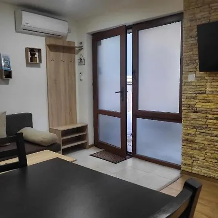 Apartment за гости лилия *